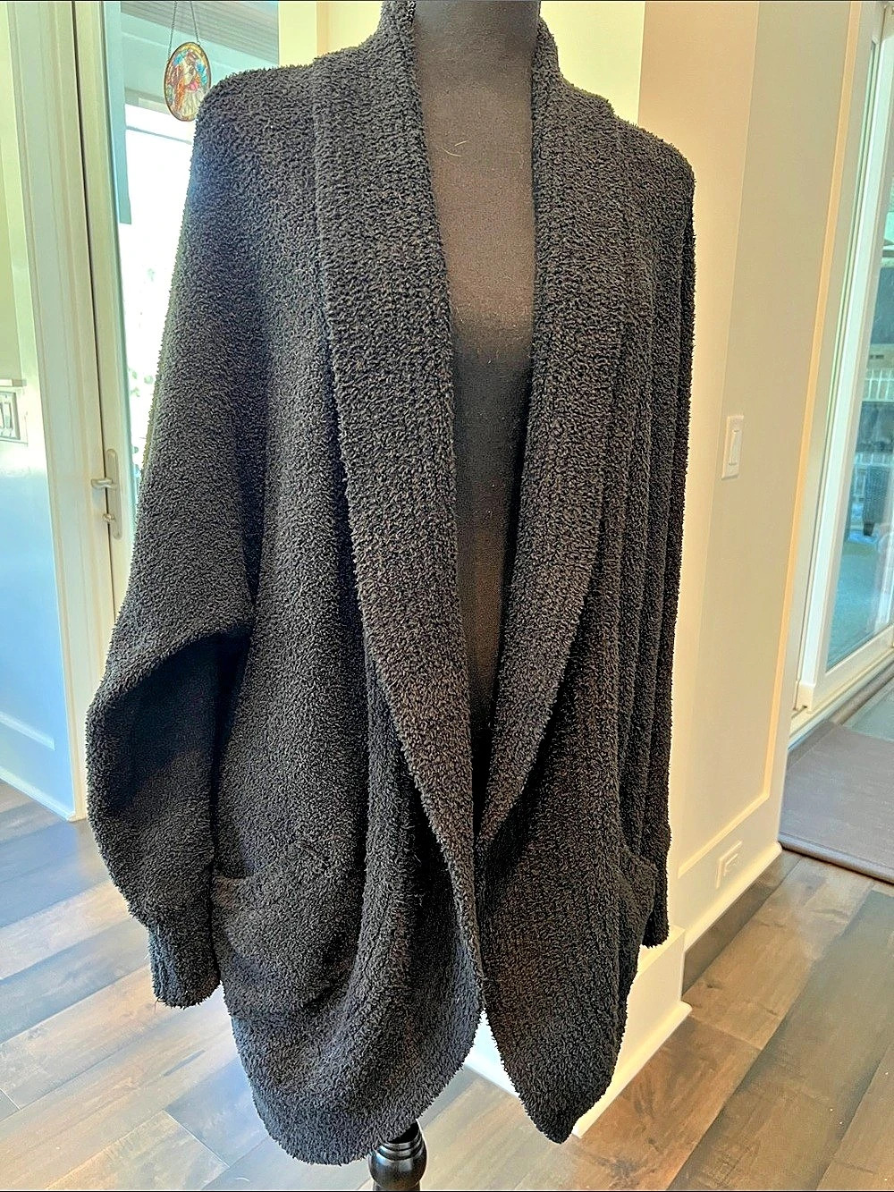 cupcakes and cashmere Bouclé Cardigan/Duster in Black Large